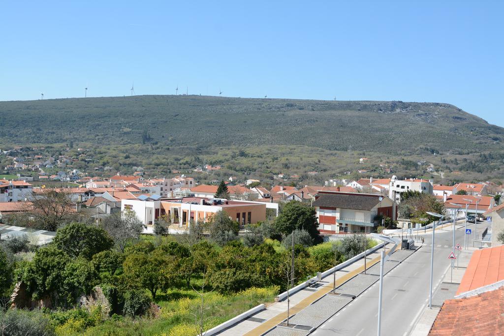 Отель Residencial O Bras Alvaiazere Экстерьер фото